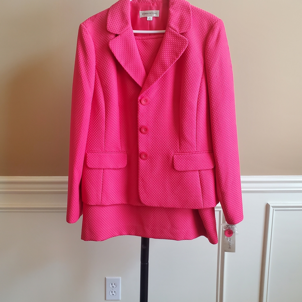 Evan Picone Pink 2-piece Suit